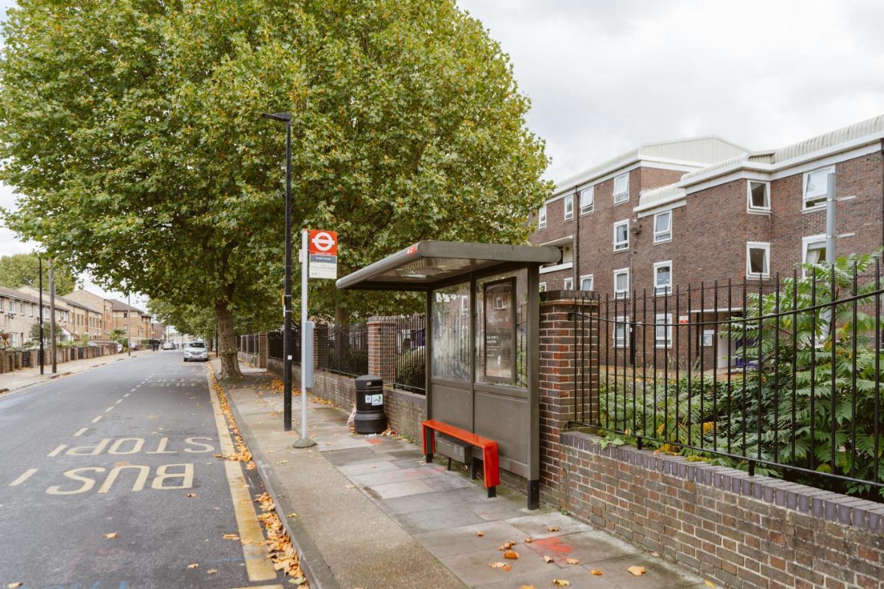 Langdon Park Dlr Beds To Stay London Exterior photo